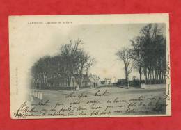 * SANCOINS-Avenue De La Gare(Carte Début 1900 Voir Le Dos) - Sancoins