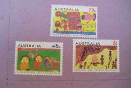 AUSTRALIE 1994 ENFANTS 3 TIMBRES NEUF AUSTRALIA 3 MNH CHILDREN - Nuovi