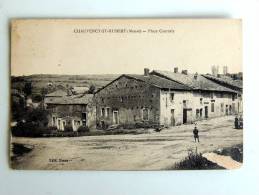 Carte Postale Ancienne : CHAUVENCY-ST-HUBERT : Place Centrale , Animé - Vigneulles Les Hattonchatel