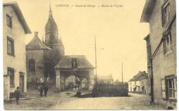 LIERNEUX  (4990) Centre Du Village - Entrée De L'église - Lierneux