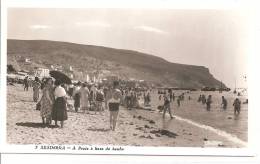 Sesimbra - A Praia à Hora Do Banho. Setúbal. - Setúbal