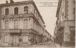 CPA LA COTE SAINT ANDRE (Isère) - Hôtel De Ville Et Rue De L'Hôtel De Ville - La Côte-Saint-André