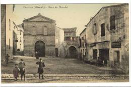 Carte Postale Ancienne Castries - Place Du Marché - Castries