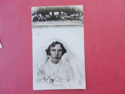 Young Girl Rppc--  Made In Paris= = =ref    751 - Kommunion