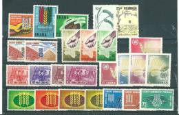 1 Lot De Timbres **  Organisation Mondiale Contre La Fain. - Tegen De Honger