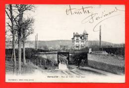 VERNOUILLET - Rue De Triel - Petit Pont. (animation) - Vernouillet