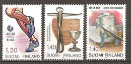 FINNLAND - MI.NR. 930 + 42 + 43 ** - Unused Stamps