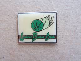 PINS BASKET BALL CLUB DE LAMBRES (62) - Basketbal