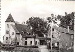 57 - Moselle - PHALSBOURG - Château Auberge De La Jeunesse  - Dentelée - Format 10,5  X  14,9 - Phalsbourg