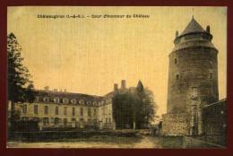 Cpa Du  35 Châteaugiron Cour D' Honneur Du Château   BHU15 - Châteaugiron