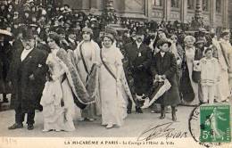 Paris 75  Fêtes  De La Mi-Carême 1914  La Reine   Et Le Cortège A L'Hotel De Ville - Lots, Séries, Collections