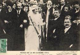 Paris 75  Fêtes  De La Mi-Carême 1914  La Reine  Sort De L'Hotel De Ville - Lots, Séries, Collections