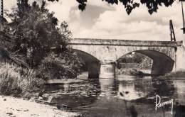 Mareuil Sur Lay : Le Pont - Mareuil Sur Lay Dissais