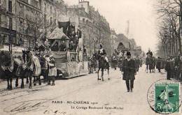 Paris 75  Fêtes De La Mi-Carême 1910    Le Cortège  Boulevard Saint Michel - Lotes Y Colecciones