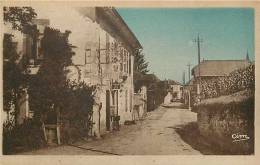 Savoie -ref A522- Ruffieux -rue De La Poste   -carte Bon Etat - - Ruffieux