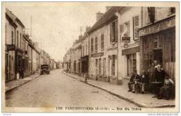 77 - FAREMOUTIERS - Rue Des Ormes - Animée, Tabac, Camion - Faremoutiers