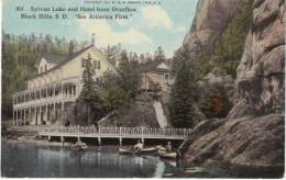 Black Hills SD South Dakota, Sylvan Lake & Hotel, Resort Boats On Lake, C1910s Vintage Postcard - Sonstige & Ohne Zuordnung