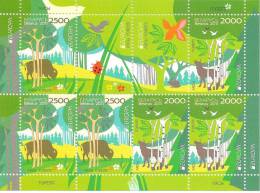 BELARÚS - EUROPE 2011 - ANNUAL SUBJECT " FORESTS". - SHEET Of THREE SETS + 2 LABEL  - PERFORATED - 2011