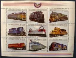 GUINEE Republique: TRAINS. Feuillet 9 Valeurs Histoire Des  Locomotives. Emis En 2000. (**) Feuillet 1 - Treinen