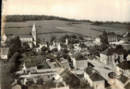 CPSM  MONTSAUCHE    Le Haut Du Bourg - Montsauche Les Settons