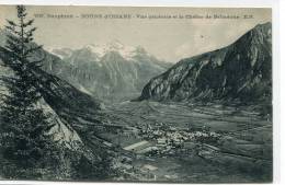 CPA 38 BOURG D OISANS VUE GÉNÉRALE ET LA CHAÎNE DE BELLEDONE - Bourg-d'Oisans