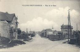 PICARDIE - 80 - SOMME - VILLERS BRETONNEUX - Rue De La Gare - Villers Bretonneux