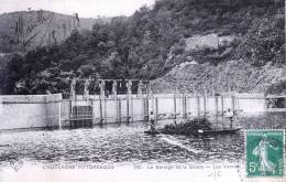 CARTE POSTALE ANCIENNE VENDUE EN L'ETAT AUVERGNE PITTORESQUE 63780 QUEUILLE LE BARRAGE DE LA SIOULE LES VANNES N°290 VDC - Manzat