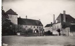 CPSMPF (18)     CHATEAUMEILLANT  PLACE DU DOCTEUR GUYOT LA GENDARMERIE - Châteaumeillant