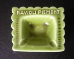 Cendrier  Rectangulaire " Ravioli Piemont" - Dimensions : 8 Cm Sur 7 Cm - Ashtrays