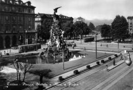 Bellissima   Cartolina   Anni  50       "   TORINO - Piazza Statuto E Mon. A Frejus  " - Lugares Y Plazas