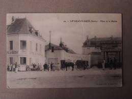 LE GRAND LUCE PLACE DE LA MAIRIE / BELLE ANIMATION AVEC ATTELAGE DEVANT L HOTEL DU CHATEAU  / VOIR ETAT - Le Grand Luce