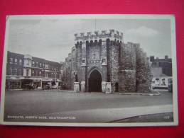 CPSM PHOTO  ANGLETERRE  BARGATE NORTH SIDE SOUTHAMPTON  VOYAGEE 1956 TIMBRE - Southampton