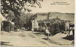 1548 - Maroc -  MEKNES -  UN BOULEVARD INTERIEUR  -  ANIMEE  - Circulée En 1917 - Meknès