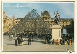 75 - Paris - Musée Du Louvre - La Pyramide - Cour Napoléon - Edit. LYNA - Louvre