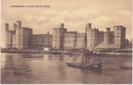 CARNARVON (CAERNARFON ?)  Castle From River - Caernarvonshire