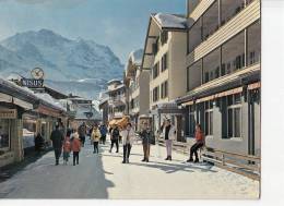 BR28227 Wengen Dorfstrasse Mit Jungfrau    2  Scans - Wengen