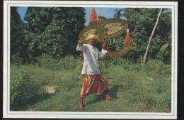 Malaysia Old Post Card 1990 Hand-made Kite Mr. Sapie B. Yusof  With Colourful Kites In Kota Bharu, Kelantan - Maleisië
