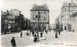 29....FINISTERE.....BREST ...... PLACE DES PORTES....NON .ECRITE. . . ‹(•¿• )› - Brest