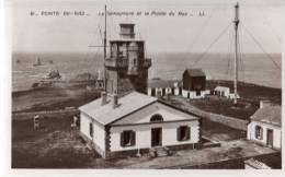 29....FINISTERE....POINTE DU RAZ.......LE SEMAPHORE.....CPSM.......NON...ECRITE . . . ‹(•¿• )› - Autres & Non Classés