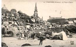 29....FINISTERE.....PORSPODER....LA PLACE ET L EGLISE..........ECRITE . . . ‹(•¿• )› - Autres & Non Classés