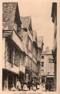 29....FINISTERE.....QUIMP ER...LA RUE SAINT FRANCOIS.....NON..ECRITE . . . ‹(•¿• )› - Quimper