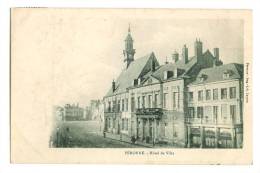 Delcampe - Péronne - Hotel De Ville - Légèrement Décollée Recto Verso - Peronne