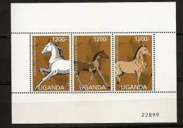 Ouganda Uganda 2002 N° 2024 / 6 ** Année Du Cheval, Cheval, Chevaux - Uganda (1962-...)