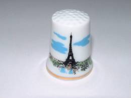 Dé à Coudre - Paris - La Tour Eiffel - C15 ** - Thimbles