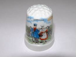 Dé à Coudre En Porcelaine - NORMANDIE - C21 - Thimbles