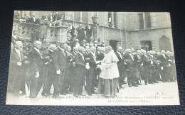 Orleans - Fêtes De Jeanne D'arc , 7 Et 8 Mai  A L'hôtel De Ville Monseigneur Touchet Remercie Mr Laville Maire D'orléans - Andere & Zonder Classificatie