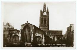 NEWCASTLE UPON TYNE : ST NICHOLAS CATHEDRAL - Newcastle-upon-Tyne