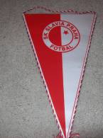 Sports Flags - Soccer, SK Slavia Praha - Bekleidung, Souvenirs Und Sonstige