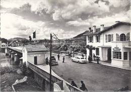 HENDAYE  LE POSTE DE DOUANE,FRANCAIS ET LE PONT INTERNATIONALE - Lembeye