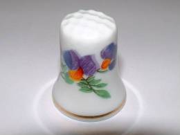 Dé à Coudre En Porcelaine - Fleurs Mauves - D8 - Fingerhüte